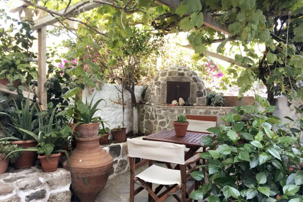Lava House Διαμέρισμα Μανδράκι Εξωτερικό φωτογραφία